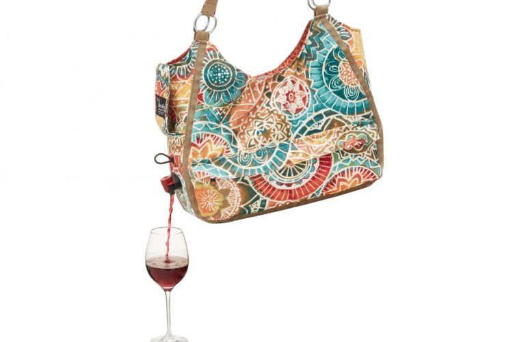 wine-dispensing-purse-1-750x500